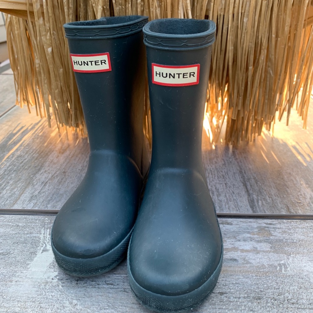 HUNTER Kids Navy Blue Rain Boots Size 8